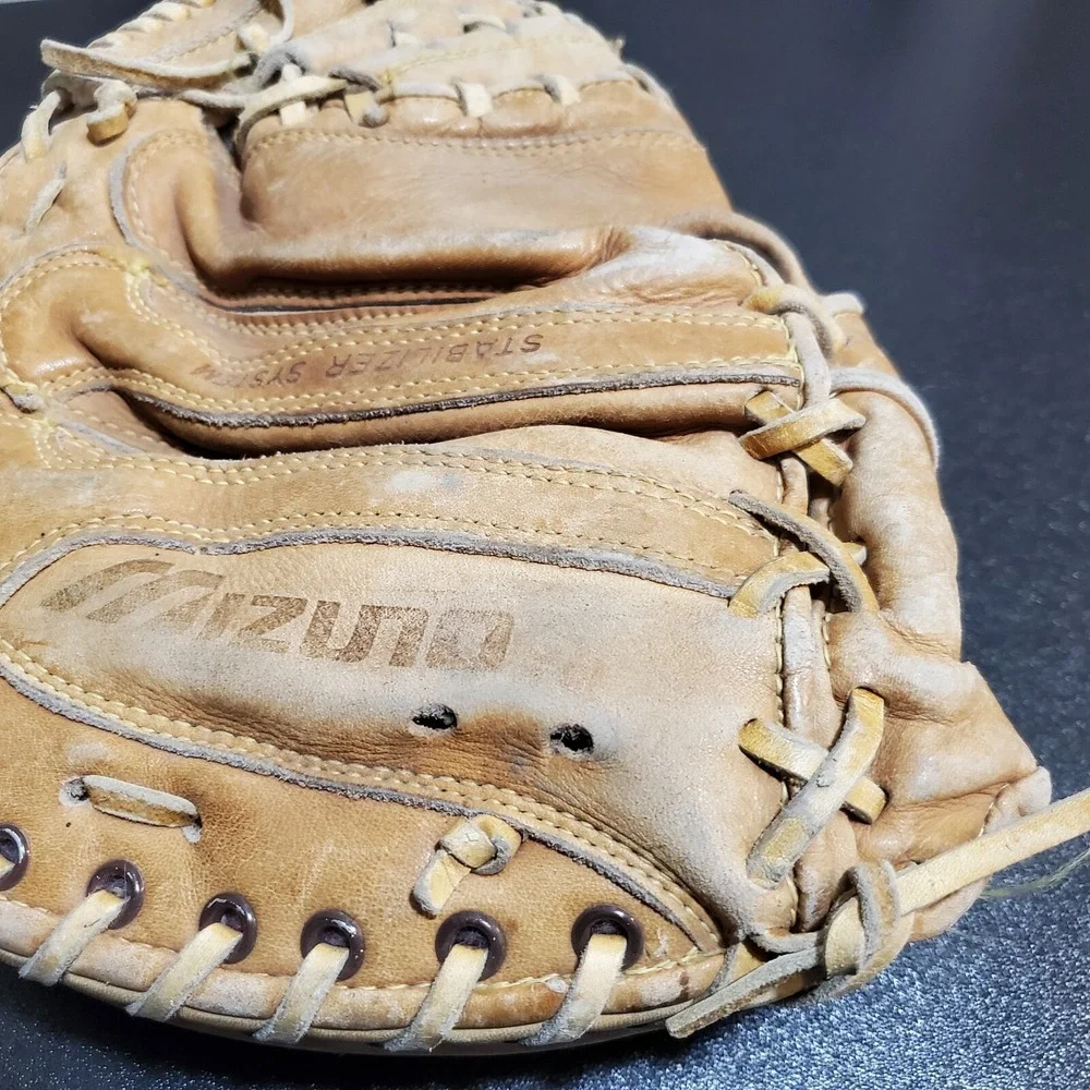 Mizuno L/H Baseball‎ Catchers Mitt Glove Professional Steerhide MT1200 RT Throw